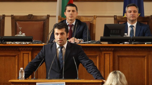Премиерът Кирил Петков определи като историческо днешното решение на Народното