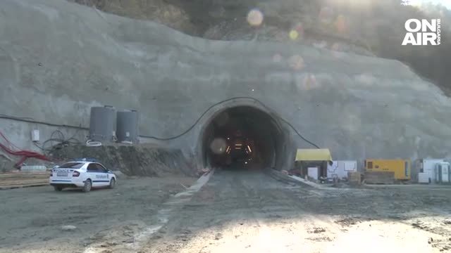 Заместник министърът на регионалното развитие и председателят на Управителния съвет на