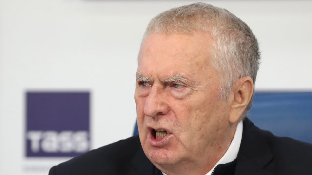 Ваксинираният с 8 дози руски политик Владимир Жириновски е