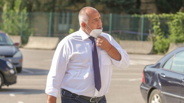 Лидерът на ГЕРБ Бойко Борисов обвини правителството в участие в