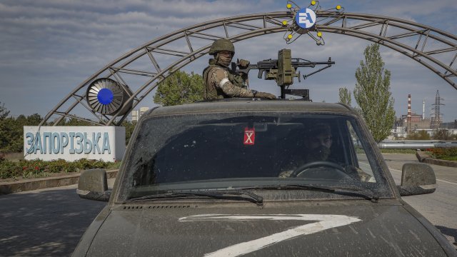 Десетки държави и ЕС поискаха незабавно изтегляне на руските войски