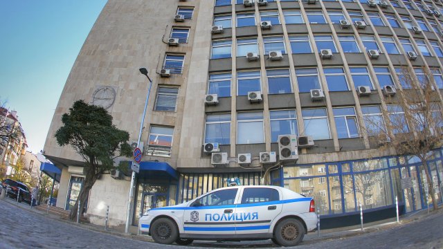 Окръжната прокуратура Сливен задържа за срок до 72 часа М