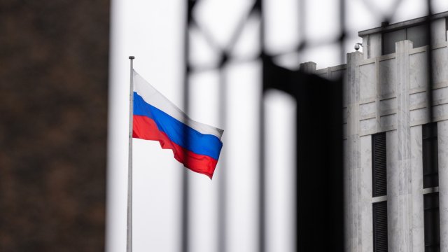 Русия заяви, че експулсира 10 дипломати от Латвия, Литва и