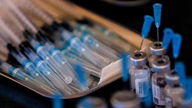 Германският комитет по ваксините STIKO и институтът Роберт Кох препоръчаха