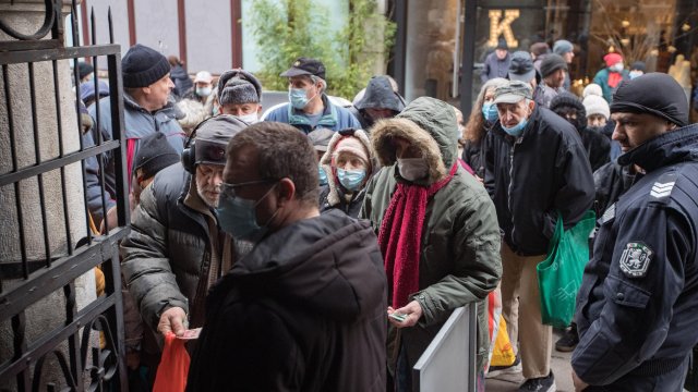 През третото тримесечие на 2022 г доходът на домакинствата за