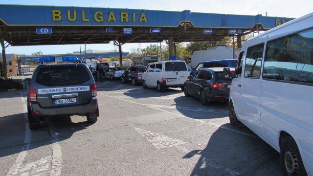 Държавният глава Румен Радев проведе телефонен разговор с председателя на