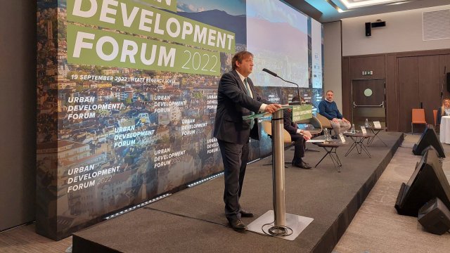 Голямото изоставане в развитието на градовете не е в тяхното