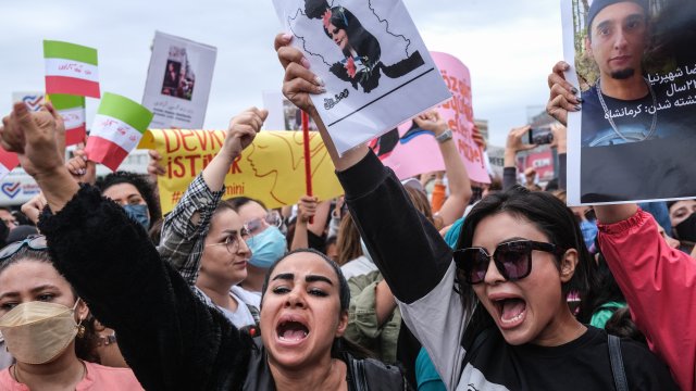 В иранската столица Техеран властите са използвали сила срещу студенти