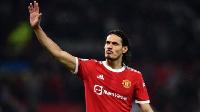 Единсон Кавани потвърди че ако е щял да напусне Манчестър