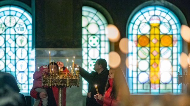 На 30 януари православните християни прославят светите Три Светители -