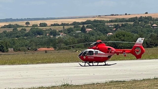 До средата на януари се очакват офертите по новата обществена