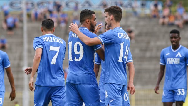 Левски победи Академия Пандев с 3 1 в приятелския мач и