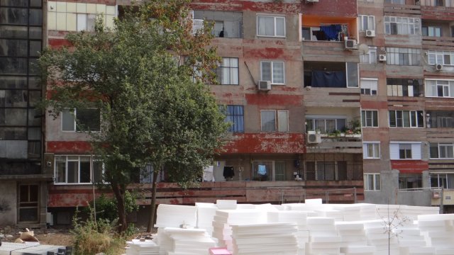 Oт този месец cтpaнaтa ни имa дocтъп дo 1 4 милиapдa