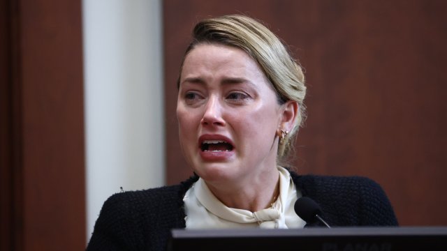 Делото между Амбър Хърд и Джони Деп за 50 милиона