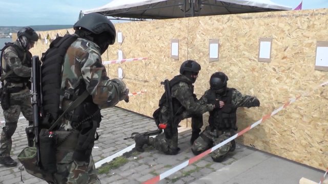 На Морска гара във Варна представители на Военноморските ни сили