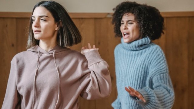 Някои хора мразят да са сред тълпи и да трябва