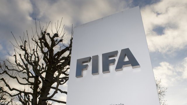 Международната футболна федерация реши да предприеме спешни мерки за защита