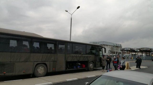 Продължава тенденцията влезлите в България украински граждани да са по малко