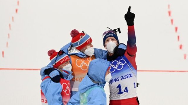 Норвегия спечели олимпийското злато в първия старт от програмата на