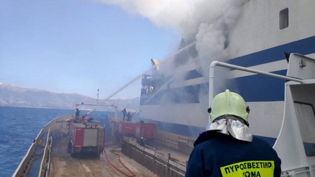 Спасени са българският и турският шофьор които бяха заклещени на