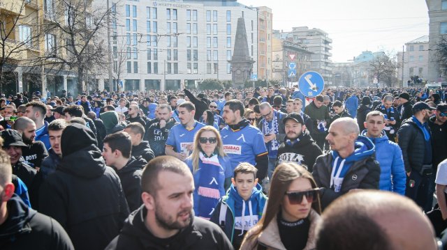 С пълна сила върви продажбата на билетите за реванша между