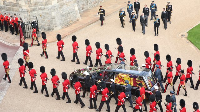 Погребението на кралица Елизабет II в понеделник е било гледано