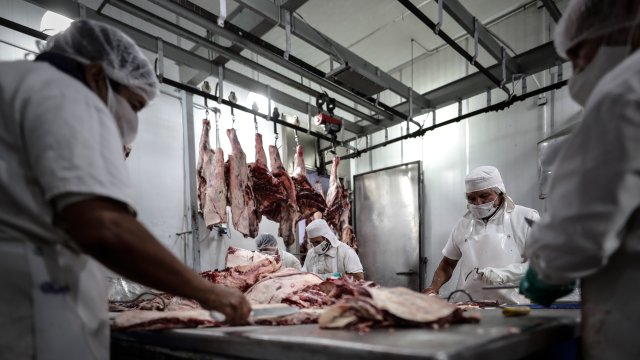Инспекторите са открили и други форми на проблемно месо