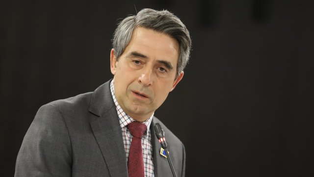 Контактната група на Росен Плевнелиев и Соломон Паси ще започне разговорите си