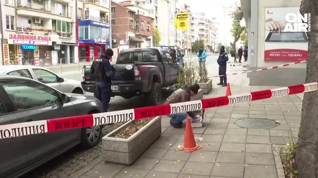 Въоръжено нападение посред бял ден в Бургас Трима мъже нападнаха