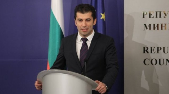 Министър-председателят Кирил Петков е провел телефонен разговор с президента на