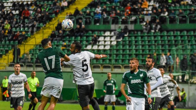 Отборите на Пирин и Берое завършиха 0 0 в мач от