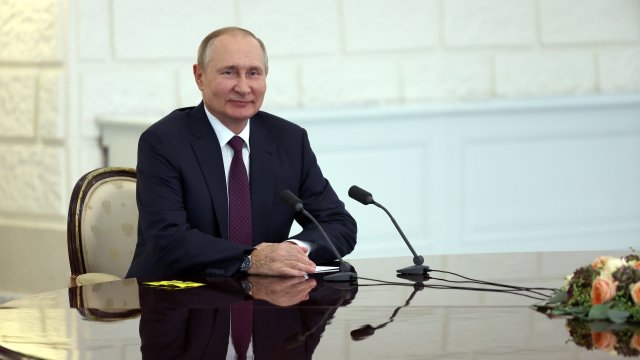Русия се връща към участие в сделката за зърно, след