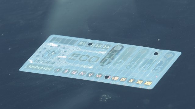 Има ли полза от въведените миналото лято екологични стикери за