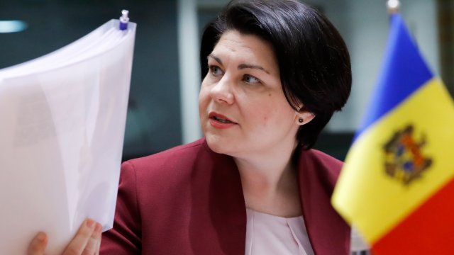 Премиерът на Молдова Наталия Гаврилица изненадващо подаде оставка Оставката ѝ