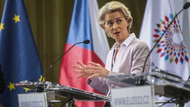 При преразпределението на безвъзмездните европейски средства по програмите за икономическо