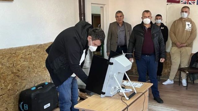 Политиците са длъжни да постигнат консенсус по определени надпартийни теми