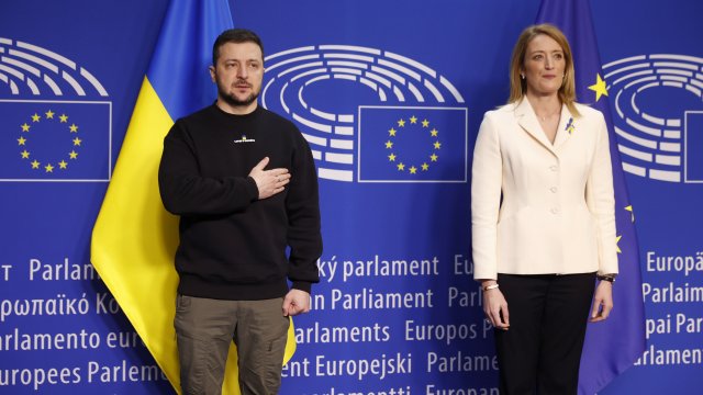 Украинският президент Володимир Зеленски пристигна в Брюксел за да призове