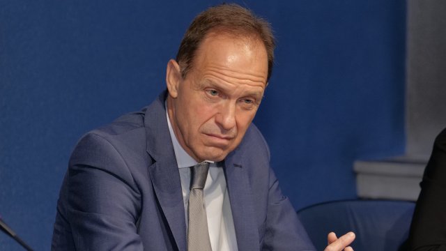 За предсрочните парламентарни избори на 2 октомври в чужбина ще