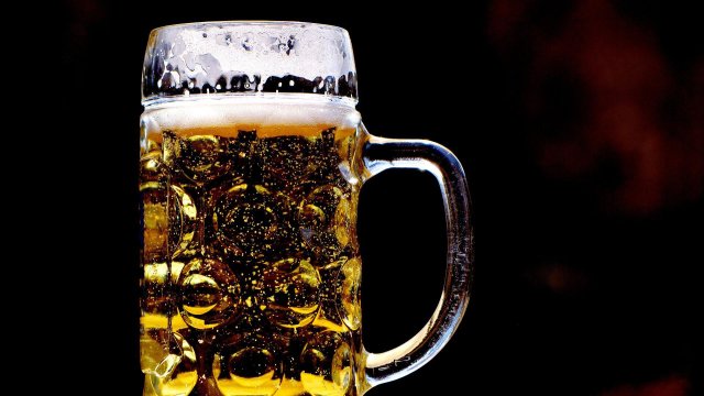 Пивото продължава да е най-често консумираната у нас напитка след