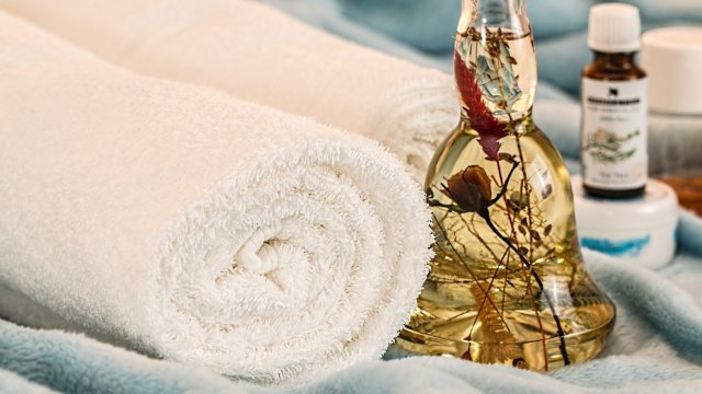 Подобно на другите органи в тялото кожата се нуждае от хранителни вещества