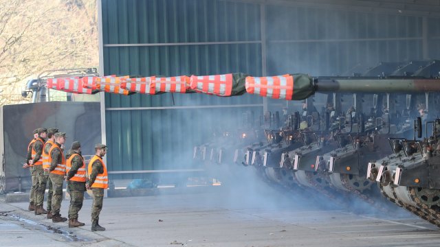 Германия одобри доставката на 400 ръчни противотанкови гранатомети за Украйна