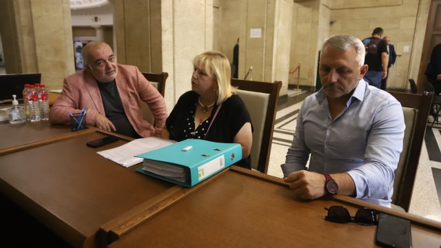 Ние идваме заедно с мандатоносителя си Единна народна партия EНП