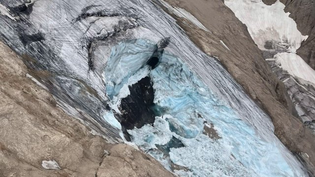 Италианските власти посочиха окончателния брой на жертвите на лавина в
