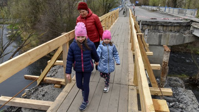 Свободна Украйна или смърт пише с големи букви на