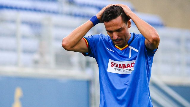 Халфът на Левски Георги Миланов ще пропусне рестарта на Първа