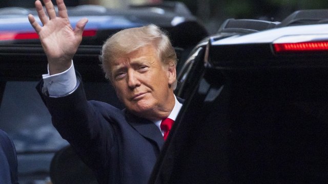 Бившият президент на САЩ Доналд Тръмп обеща на поддръжниците си