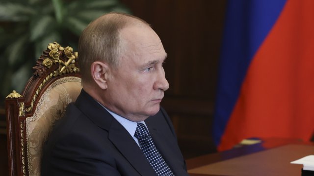 Руският президент Владимир Путин подписа закона За контрол върху дейността