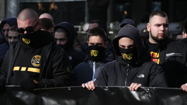 Феновете на двата най големи пловдивски отбора Ботев и Локомотив тази сутрин