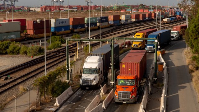 Литва ще позволи на санкционирани руски стоки да преминават транзитно