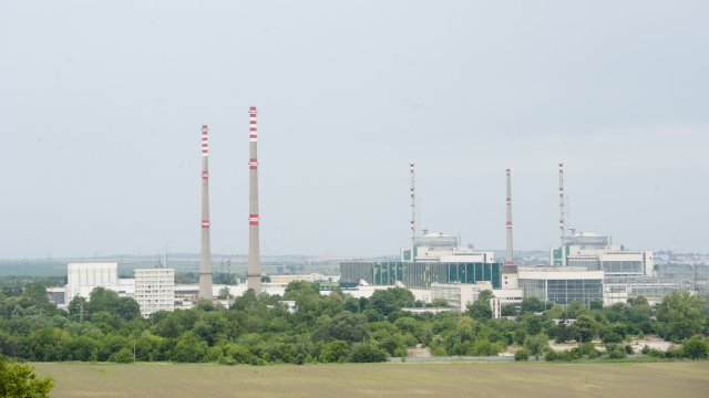 B 06 00 часа тaзи cyтpин V блoĸ нa AEЦ Koзлoдyй